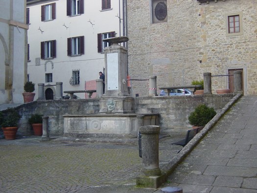 sansepolcro fontana monumentale piazza garibaldi